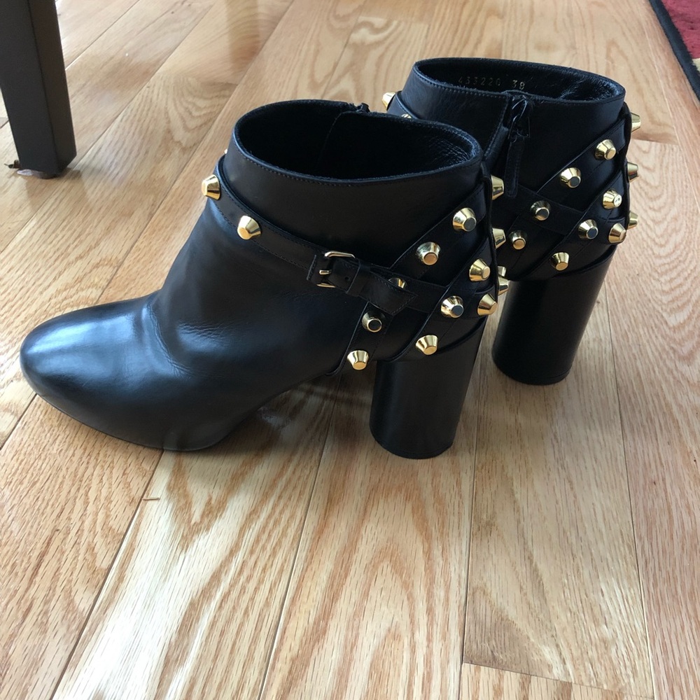Authentic Balenciaga - Picture 1 of 8